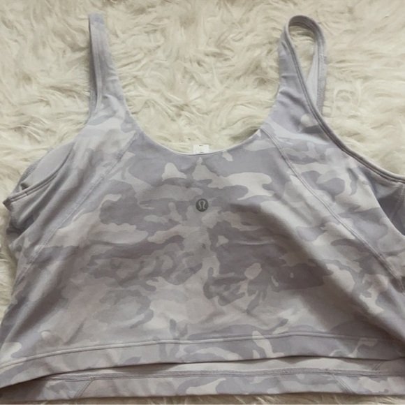 NWT LULULEMON WHITE CAMO ALIGN TANK - Picture 5 of 6